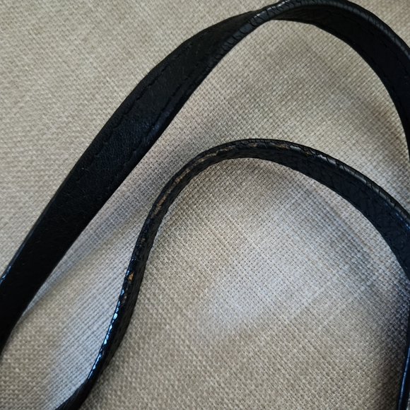 Michael Kors Chain-Link Leather Tote - Picture 16 of 16